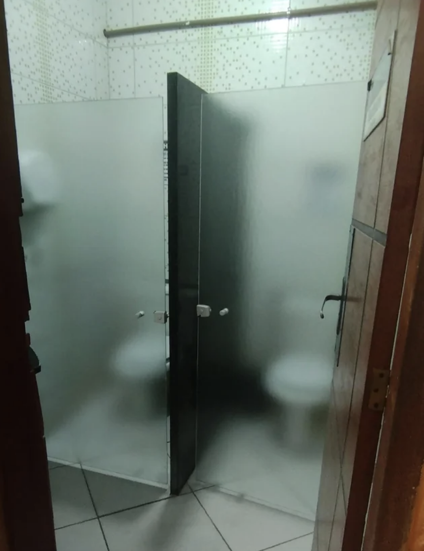 stall doors are completely transparent