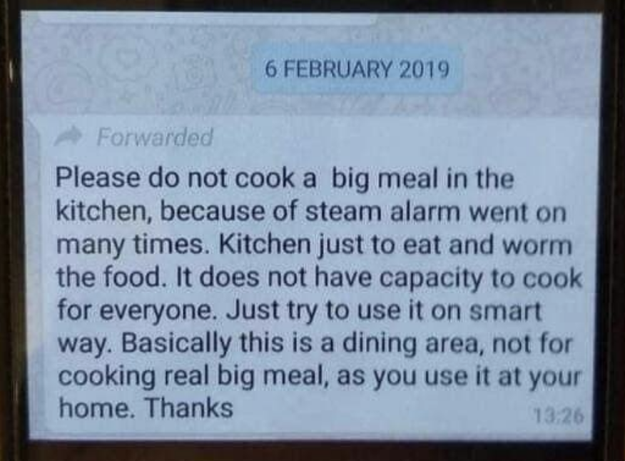 please do not cook a big meal in the kitchen because the steam alarm went on many times kitchen is just to eat and warm the food