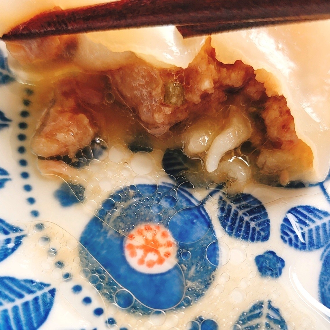 FamilyMart（ファミリーマート）のおすすめ「こだわりスープを楽しむ小籠包」