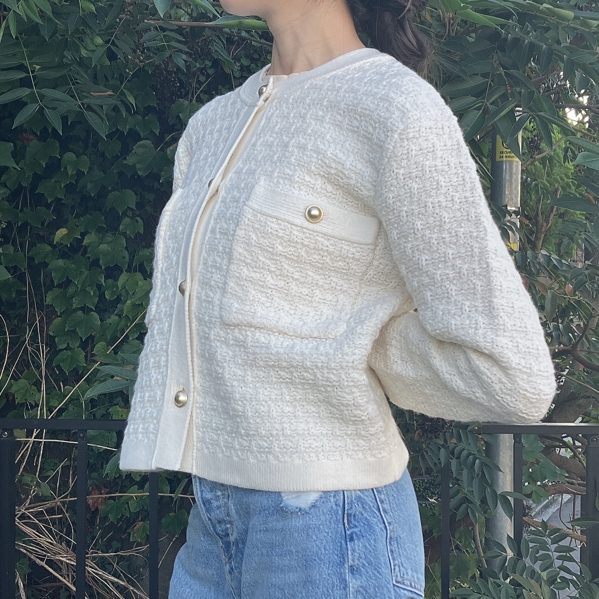 GU（ジーユー）のおすすめカーディガン「ダブルポケットニットジャケット（長袖）」