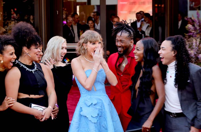 taylor with her stage crew