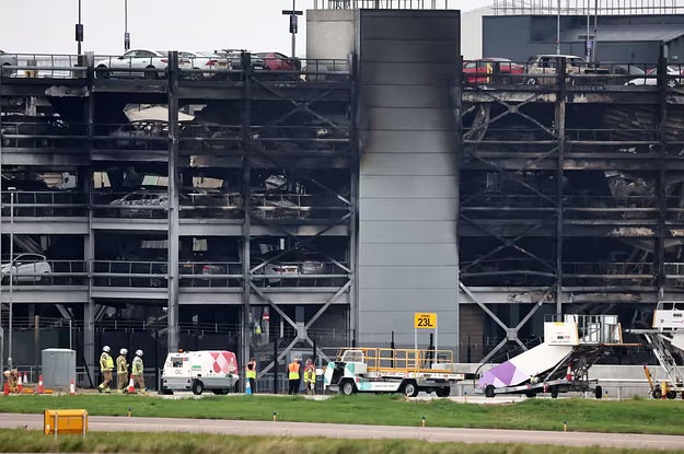 Blaze At Luton Airport Carpark Caused By 'Diesel-Powered Car', Officials Say - Vimarsana News