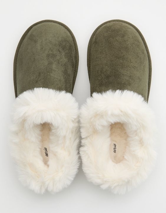 The slippers in green
