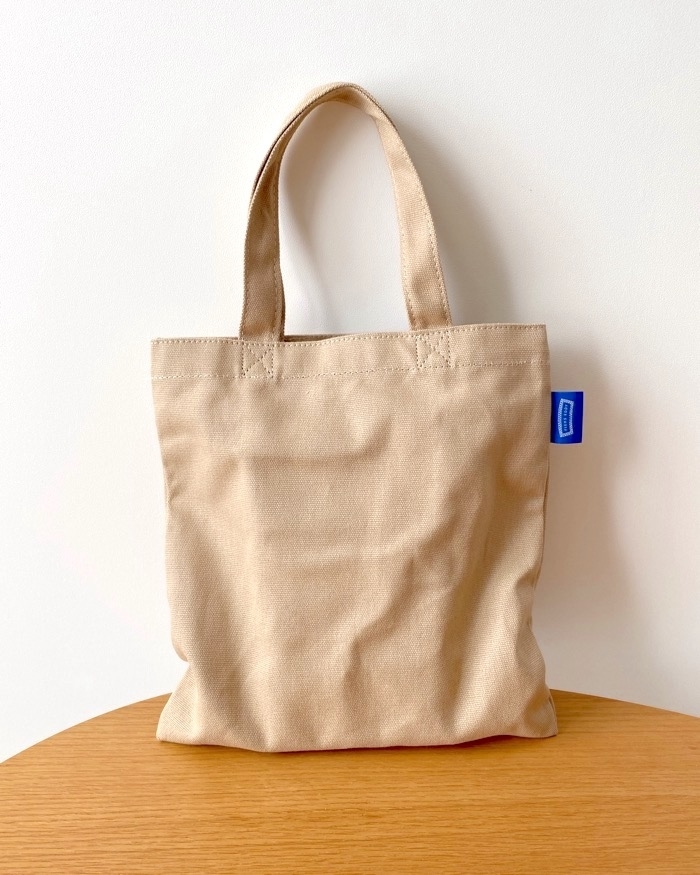 ニコアンドのオススメのバッグ「【Fishs Eddy(フィッシュエディ)】カラーロゴトートバッグS」