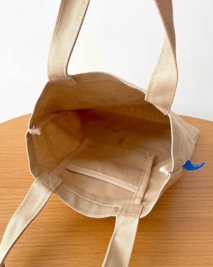 ニコアンドのオススメのバッグ「【Fishs Eddy(フィッシュエディ)】カラーロゴトートバッグS」