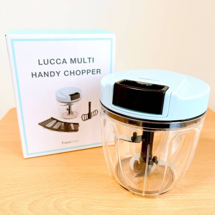 Francfranc(フランフラン)のオススメのキッチングッズ「ルッカ マルチハンディチョッパー ライトブルー」