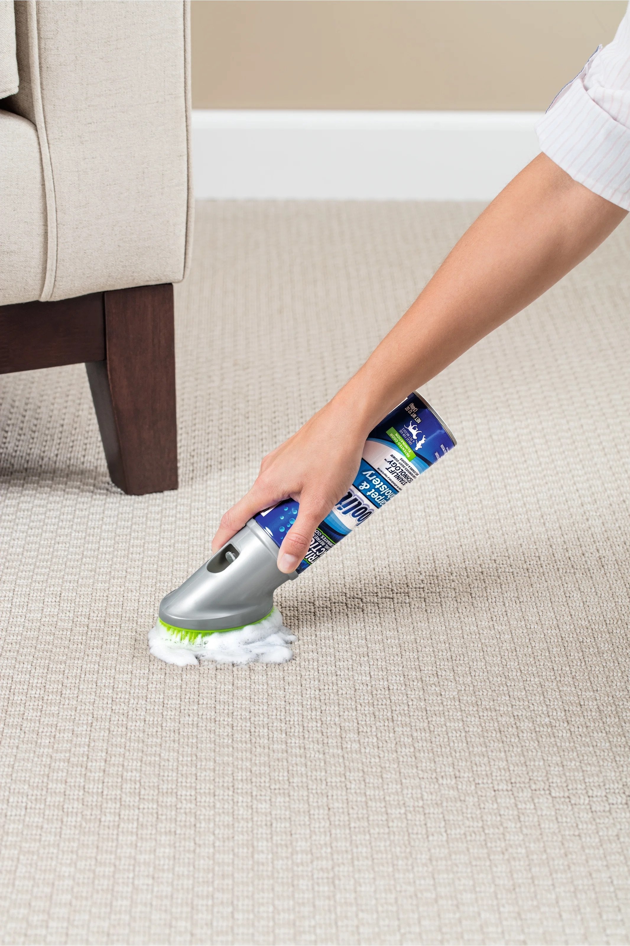 the carpet cleaner being used on light carpet