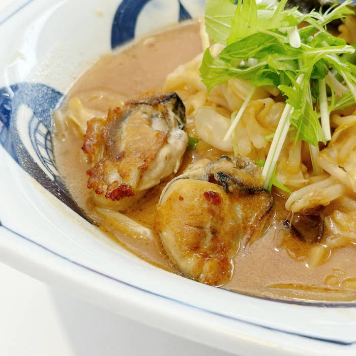 リンガーハットのおすすめのメニュー「かきちゃんぽん(かき2個入り)」