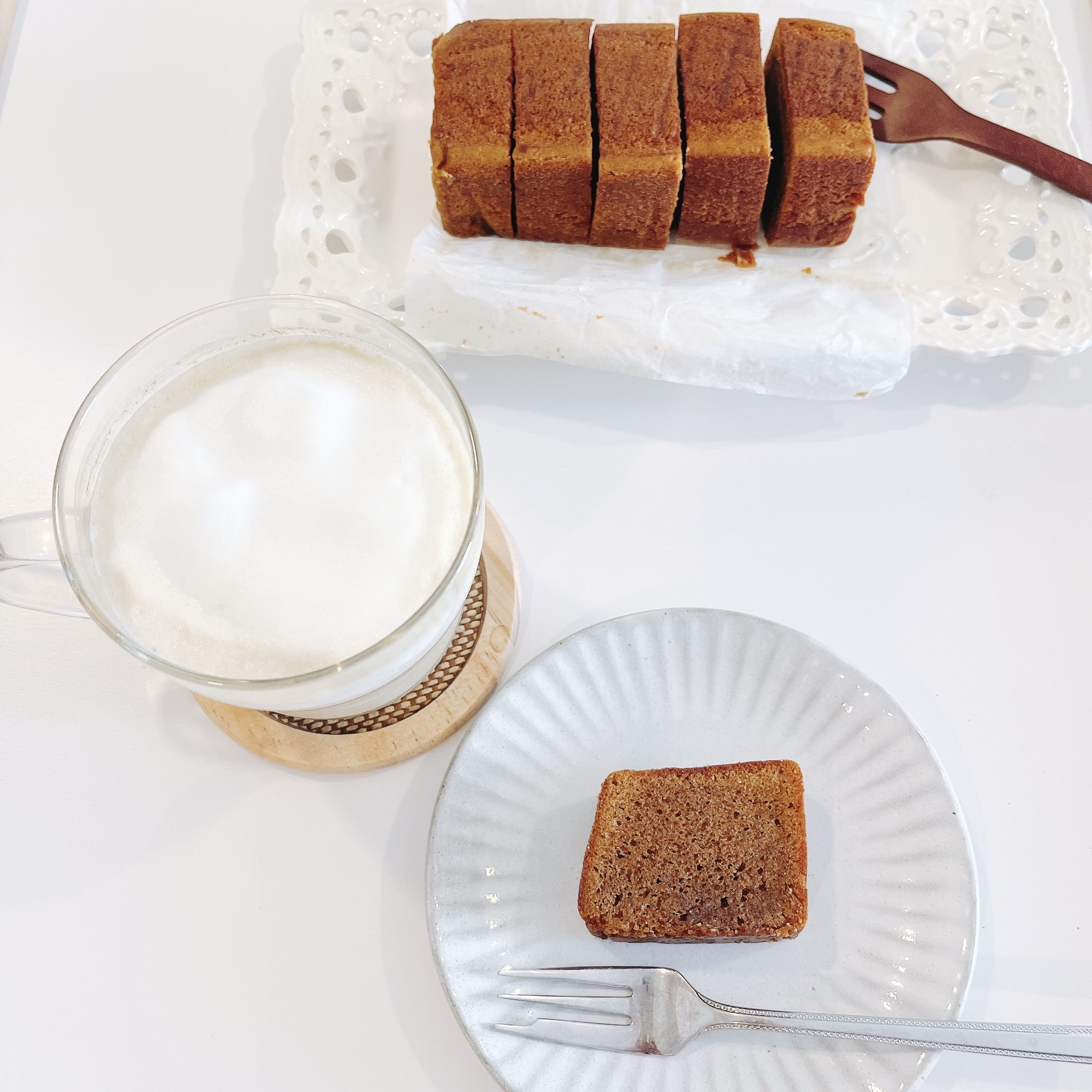 カルディのオススメのスイーツ「クーベルチュールチョコレートコーヒーケーキ」