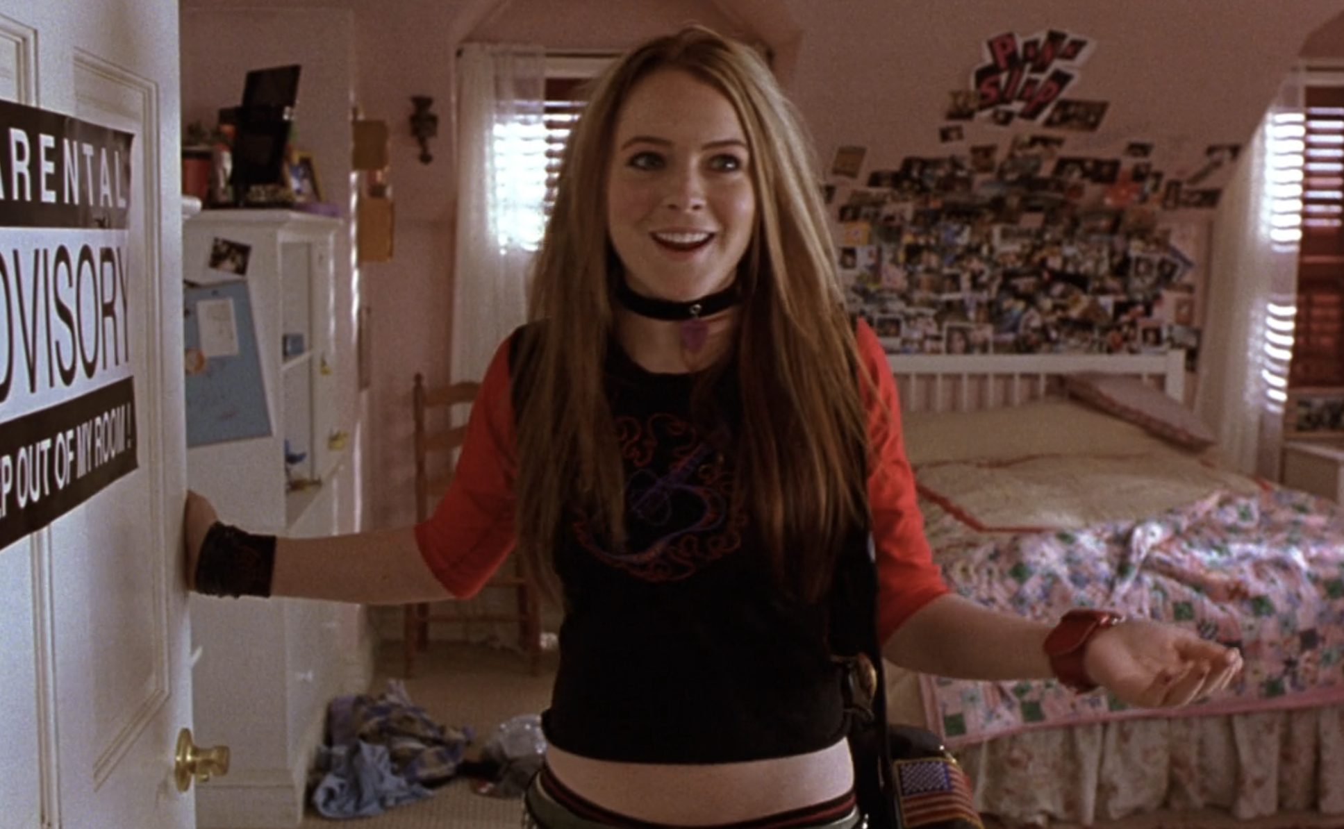 She s easy. Lindsay Lohan 2000. Линдси Лохан Чумовая пятница. Дверь в комнату американского подростка.