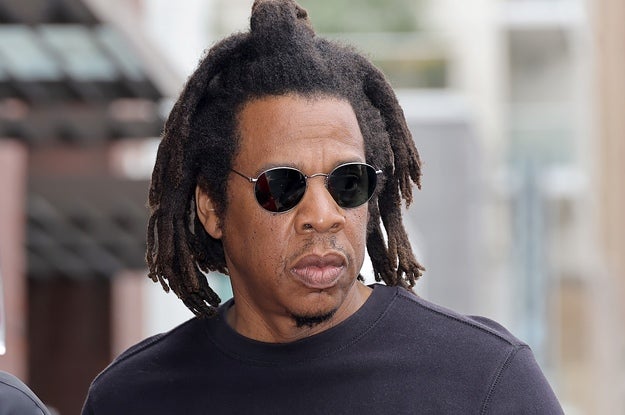 Fan Tells Jay-Z They're Taking $500,000 Over Dinner - Vimarsana News