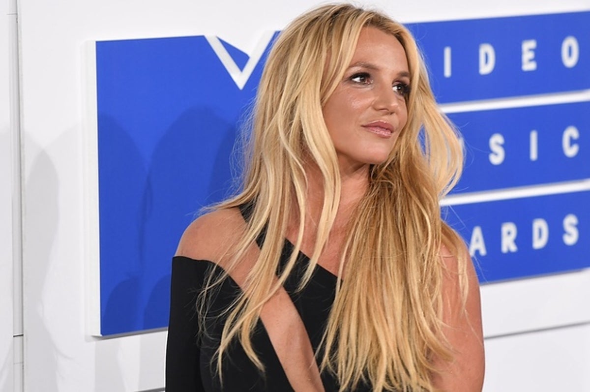 Britney will cut her break short and return to recording