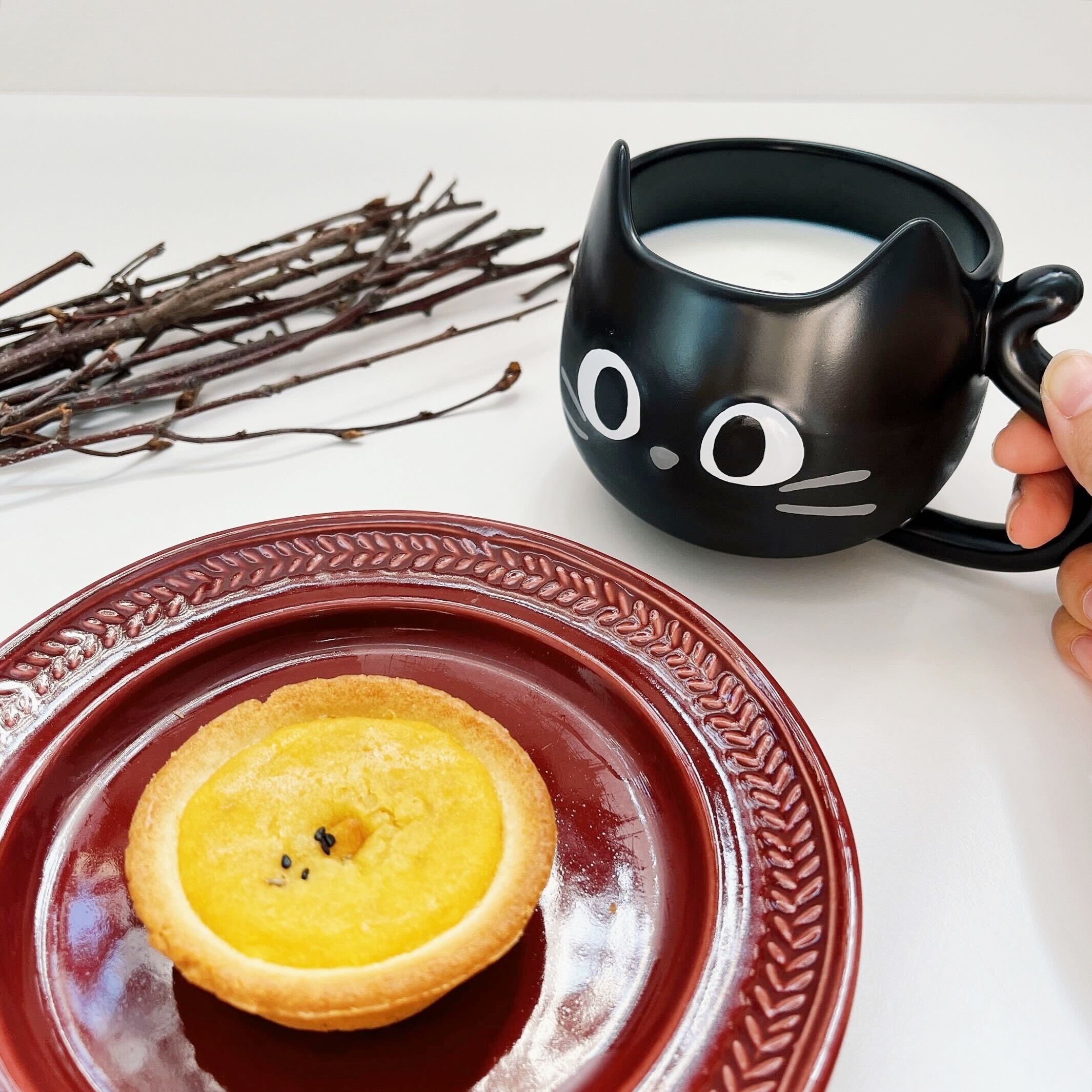 Starbucks Coffee(スターバックスコーヒー)のオススメのマグカップ「ハロウィン2023マグキャットフェイス355ml」