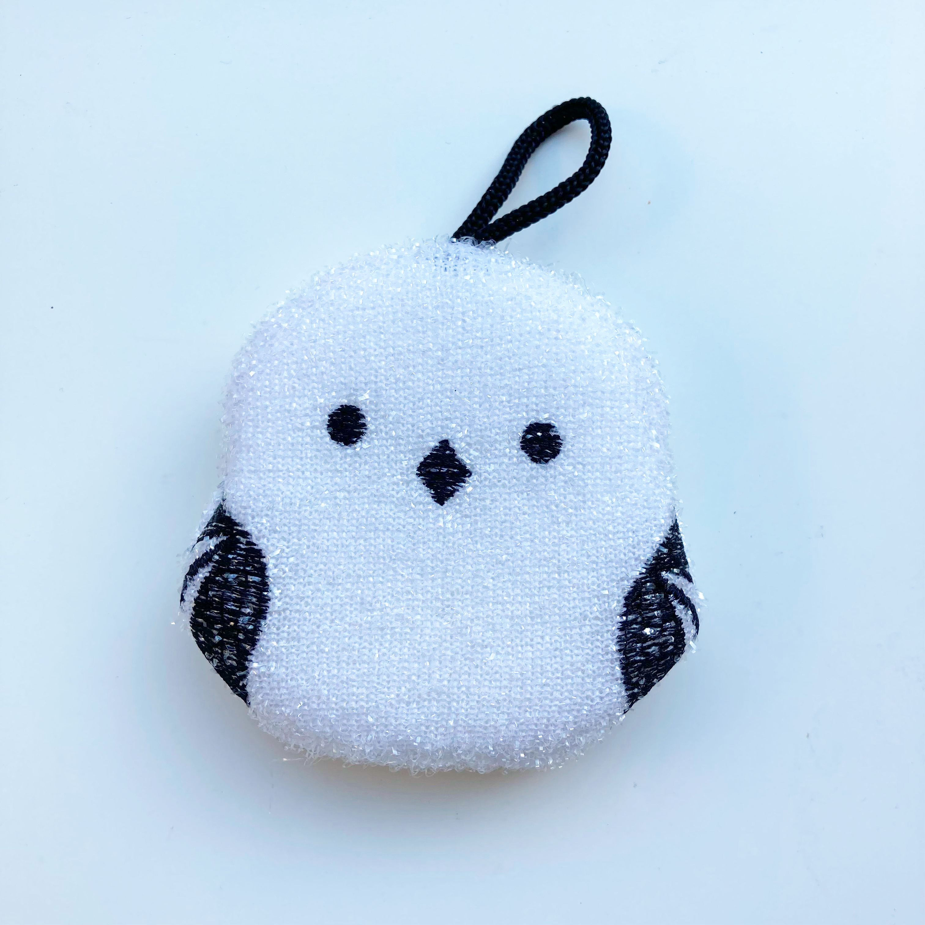 CanDo(キャンドゥ)のキッチンアイテム「キラキラキッチンスポンジシマエナガ」