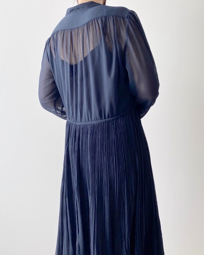 ユニクロのオススメのワンピース「シフォンプリーツワンピース」