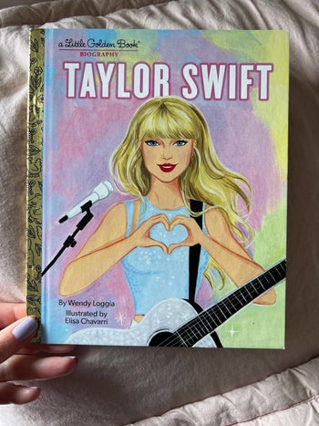 the cover of the taylor swift little golden book