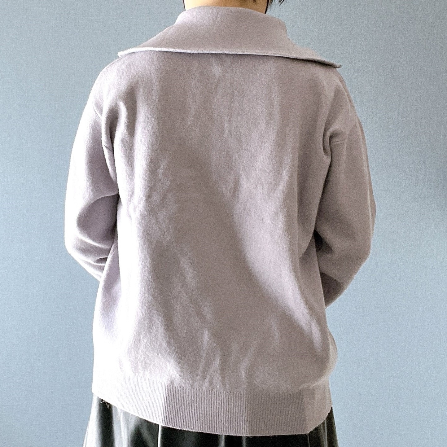 無印良品のオススメのトップス「洗えるミラノリブ編みハーフジップセーター」