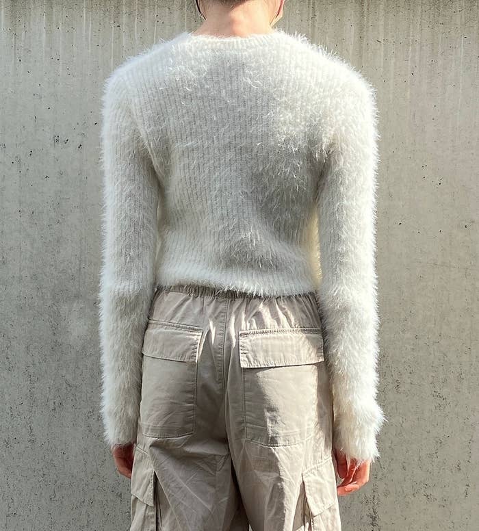 ZARA（ザラ）のおすすめセーター「エコファー素材セーター」