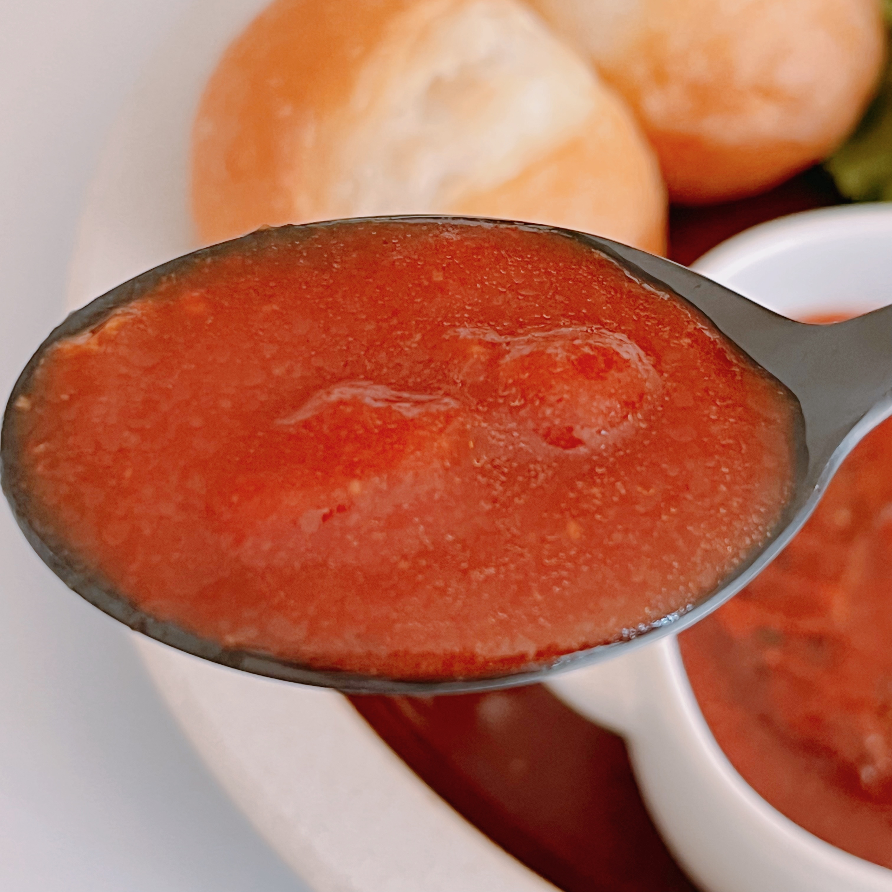 KALDI（カルディ）のおすすめ「肉バル缶 トマトソースのハンバーグ」