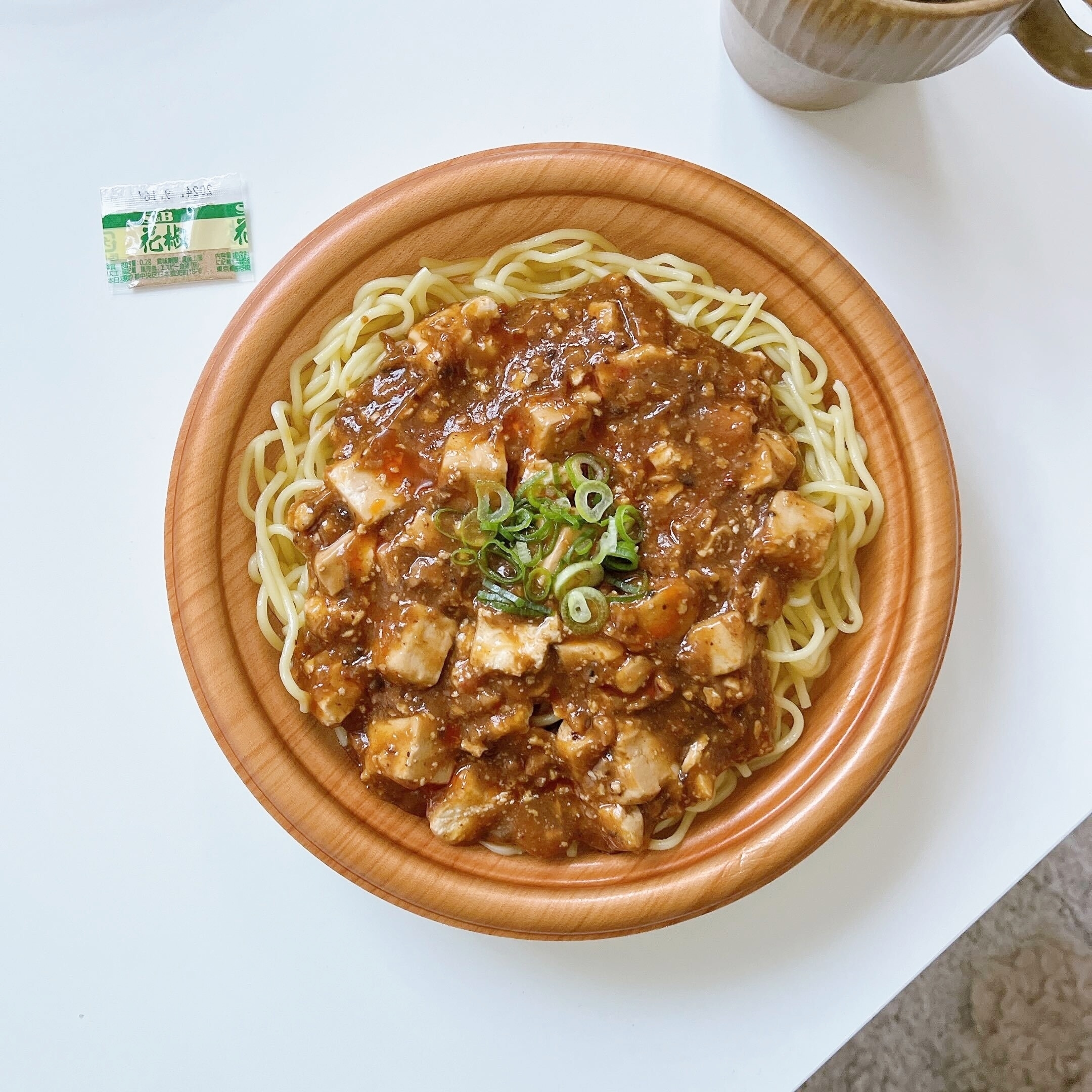 FamilyMart(ファミリーマート)のオススメの麺「しびれる辛さ!麻婆焼そば」