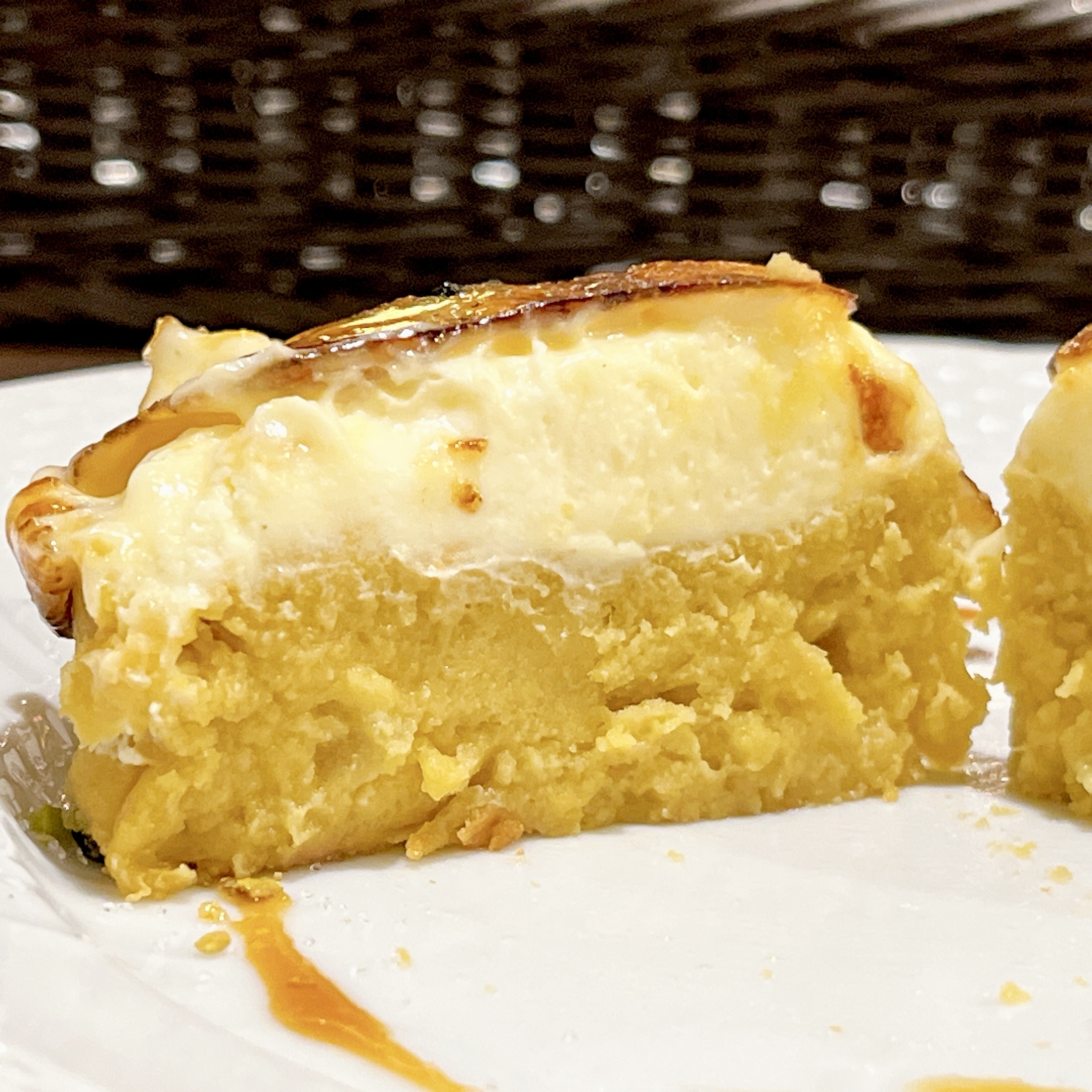 星乃珈琲のおすすめスイーツ「とろけるカスタードとりんごのスイートポテトブリュレ」