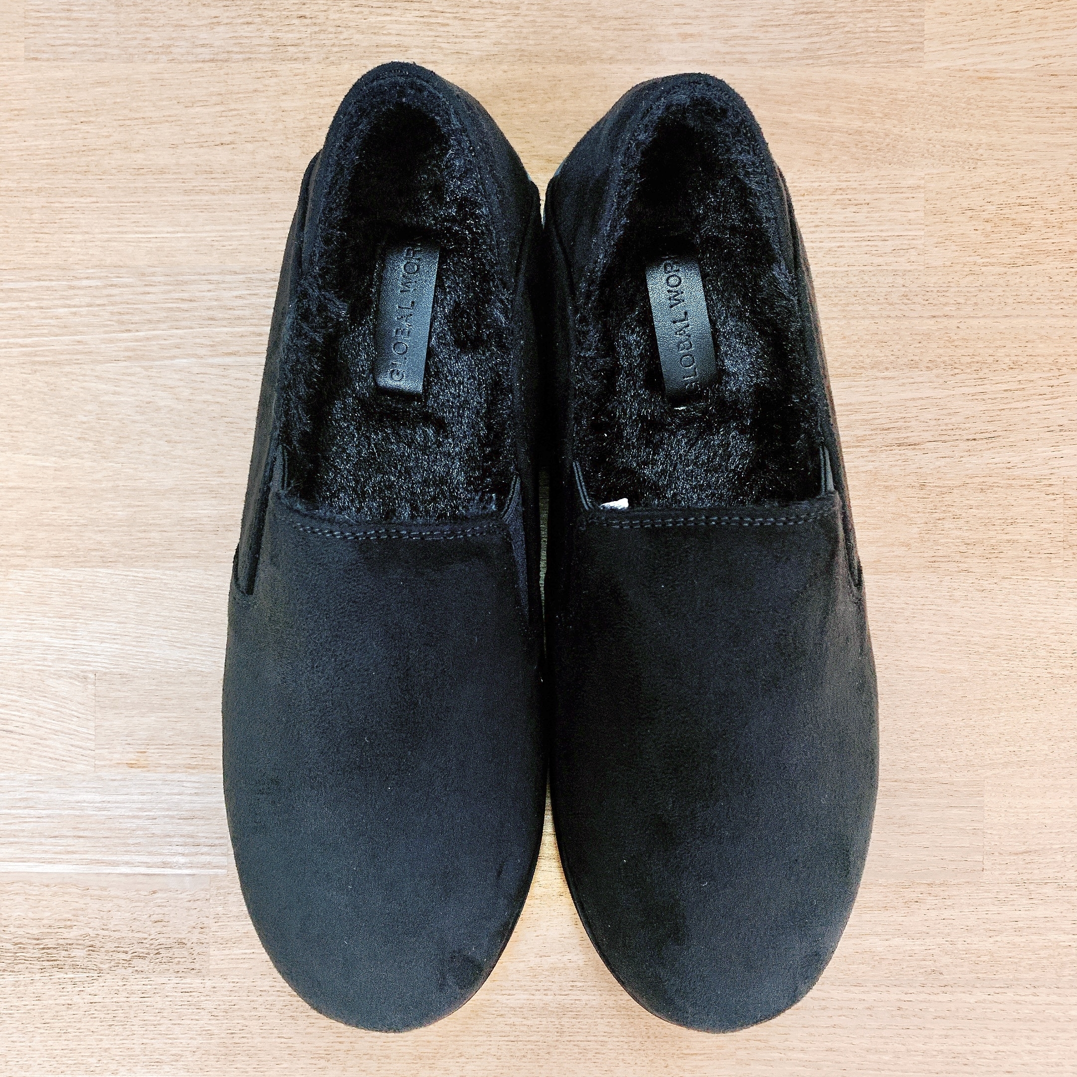 GLOBAL WORK(グローバルワーク)のおすすめのシューズ「フワモコ撥水軽量スリッポン/975780」