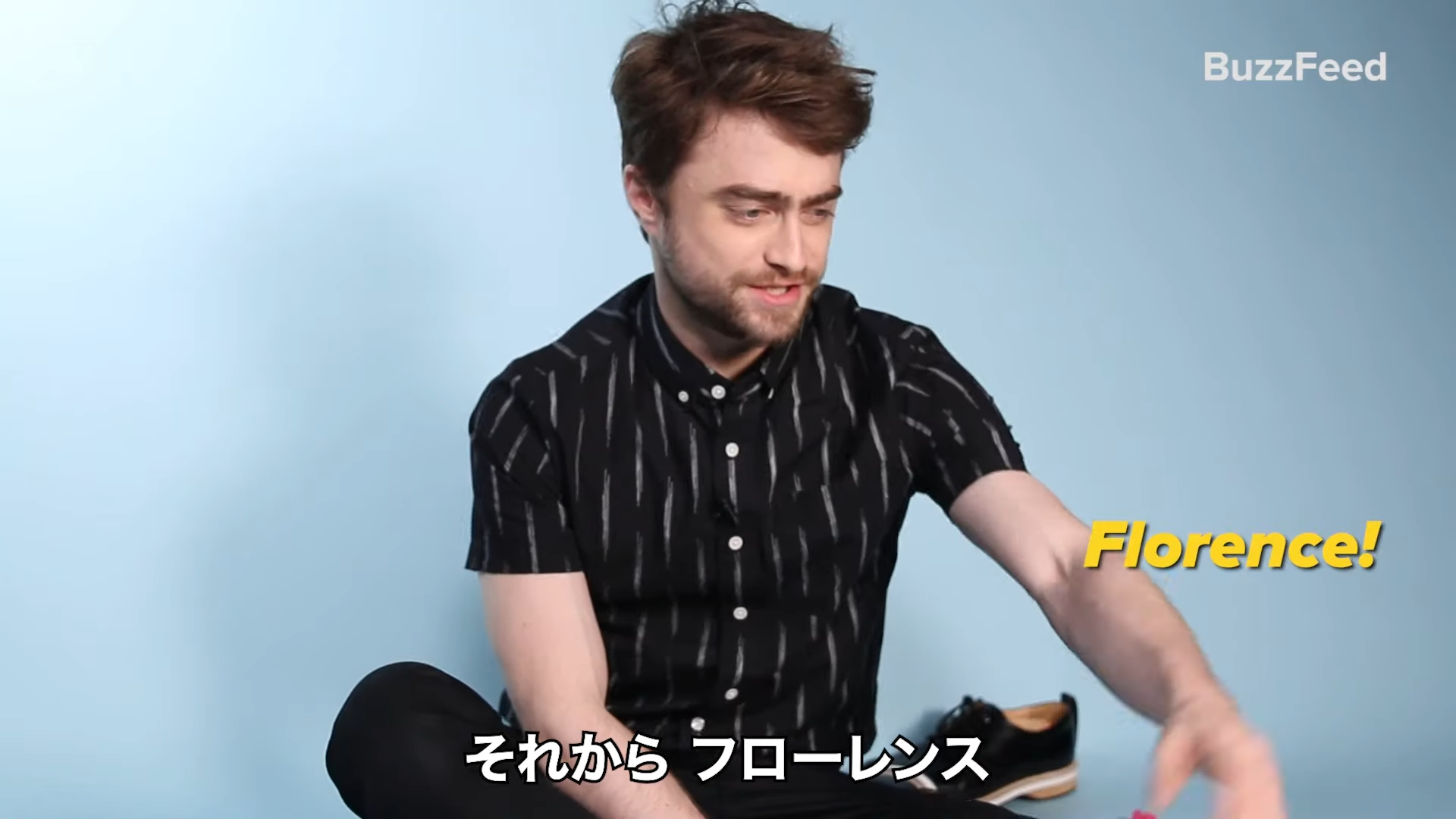 インタビューに答えるダニエル・ラドクリフ