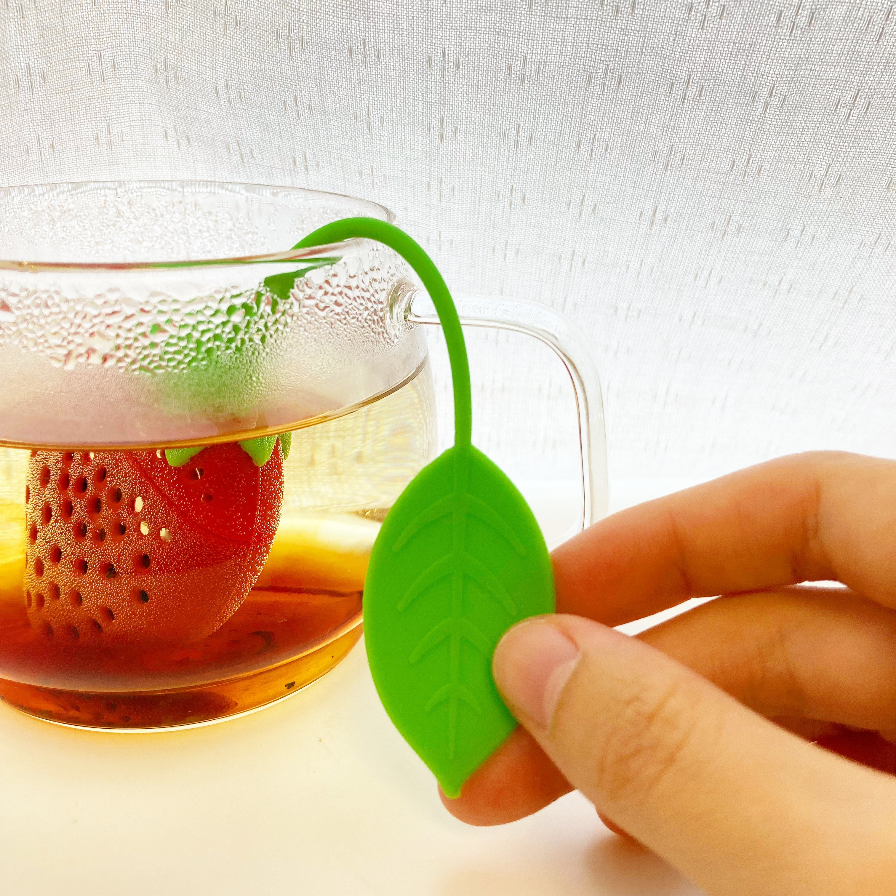 CanDo(キャンドゥ)の便利グッズ「いちご型ティーフィルター」