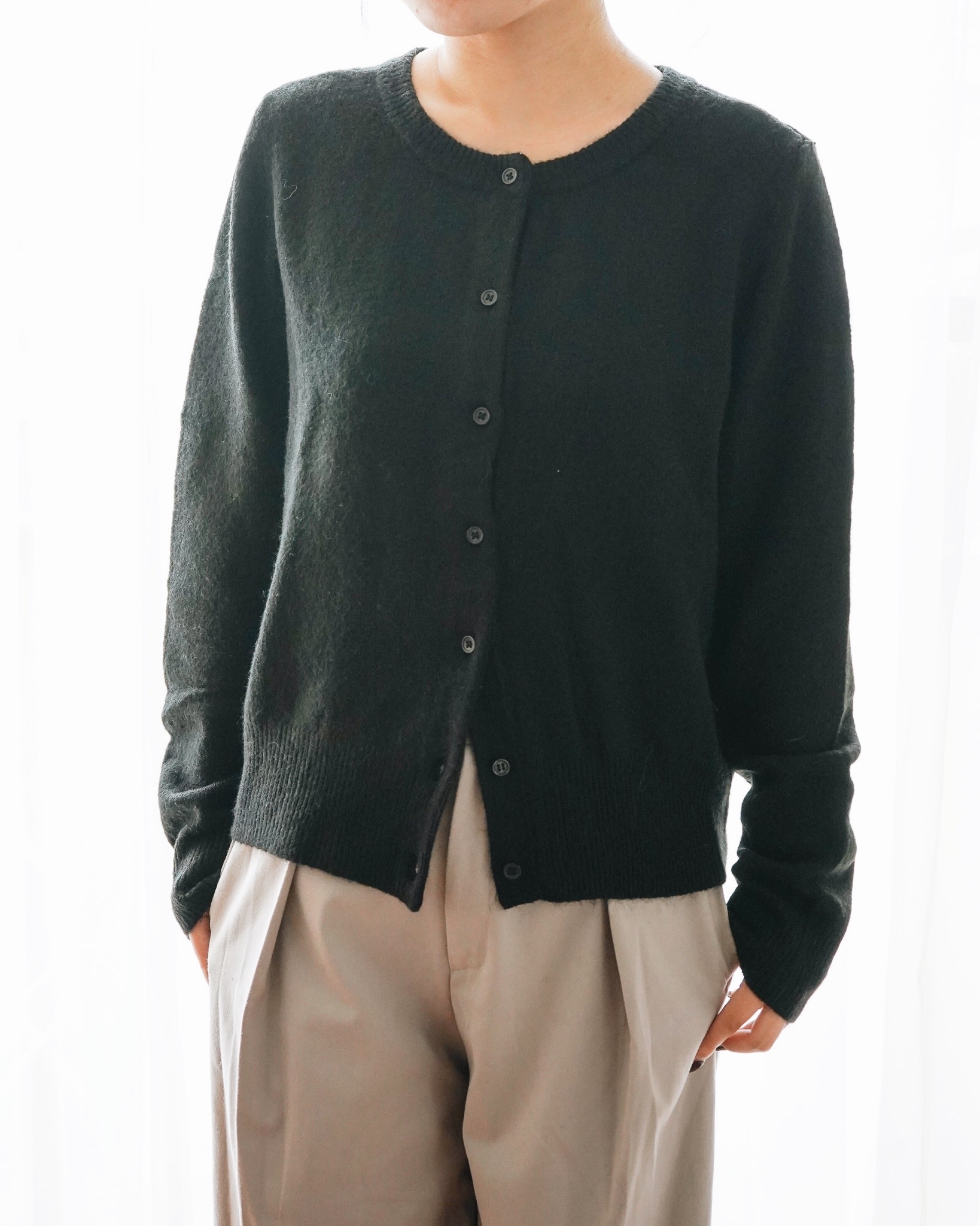 H&Mのおすすめトップス「ニットカーディガン」