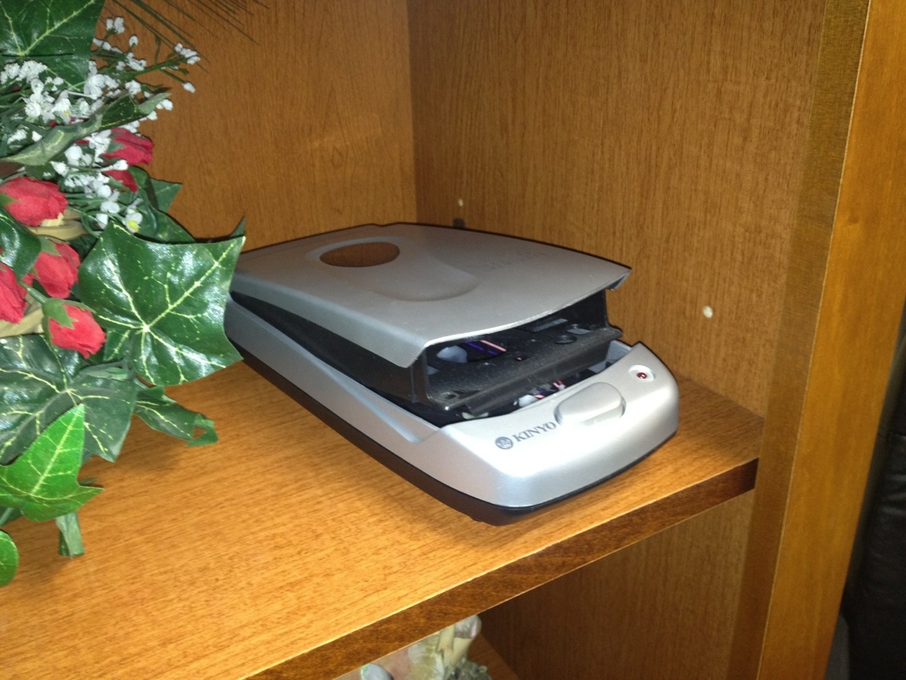 A VHS rewinder