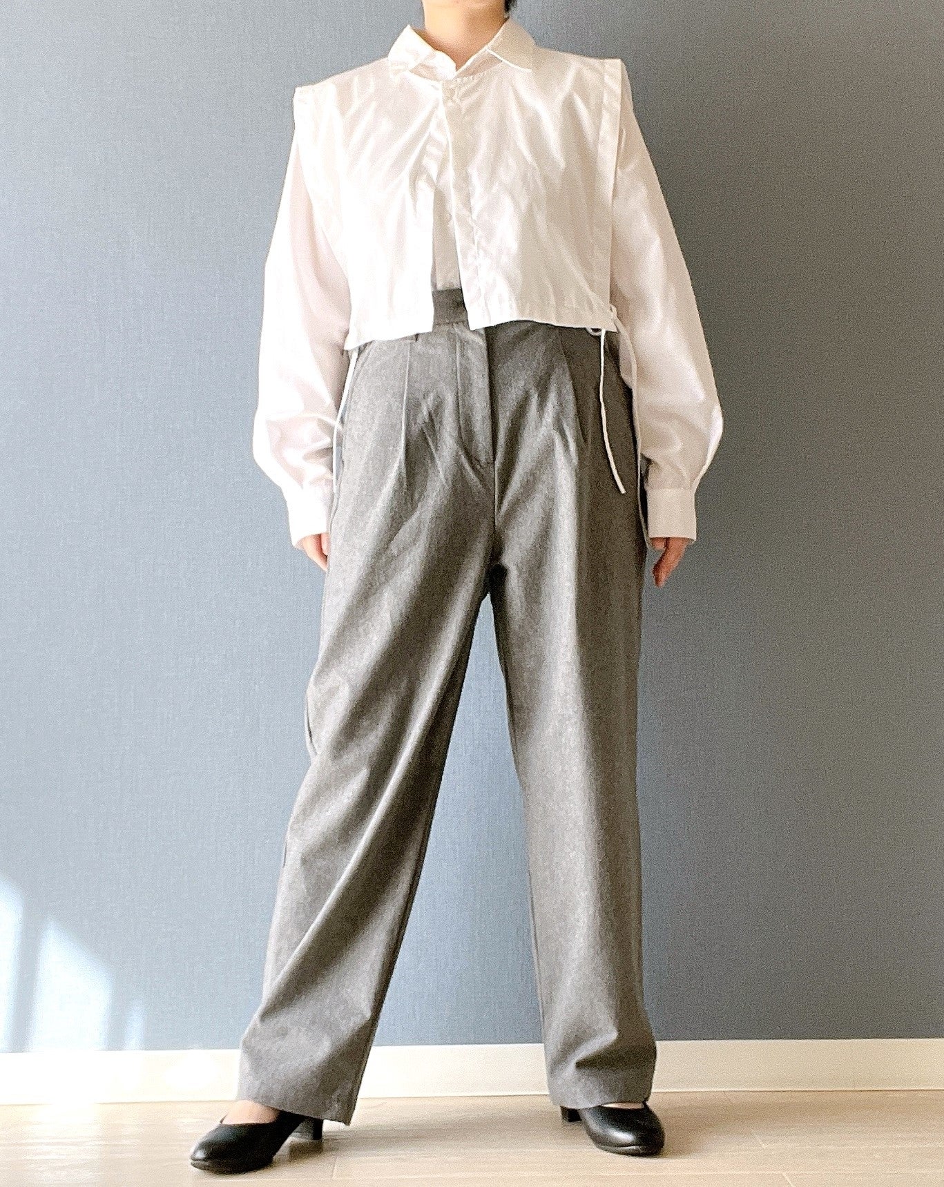 無印良品のオススメのパンツ「ストレッチ起毛タックパンツ」