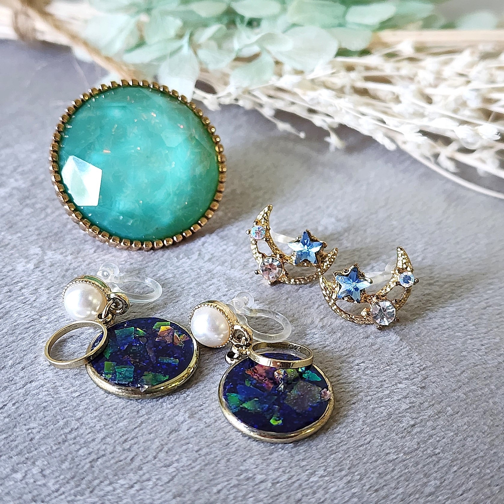 ニトリのおすすめインテリア「【デコホーム商品】フロアスツール（グロス）」