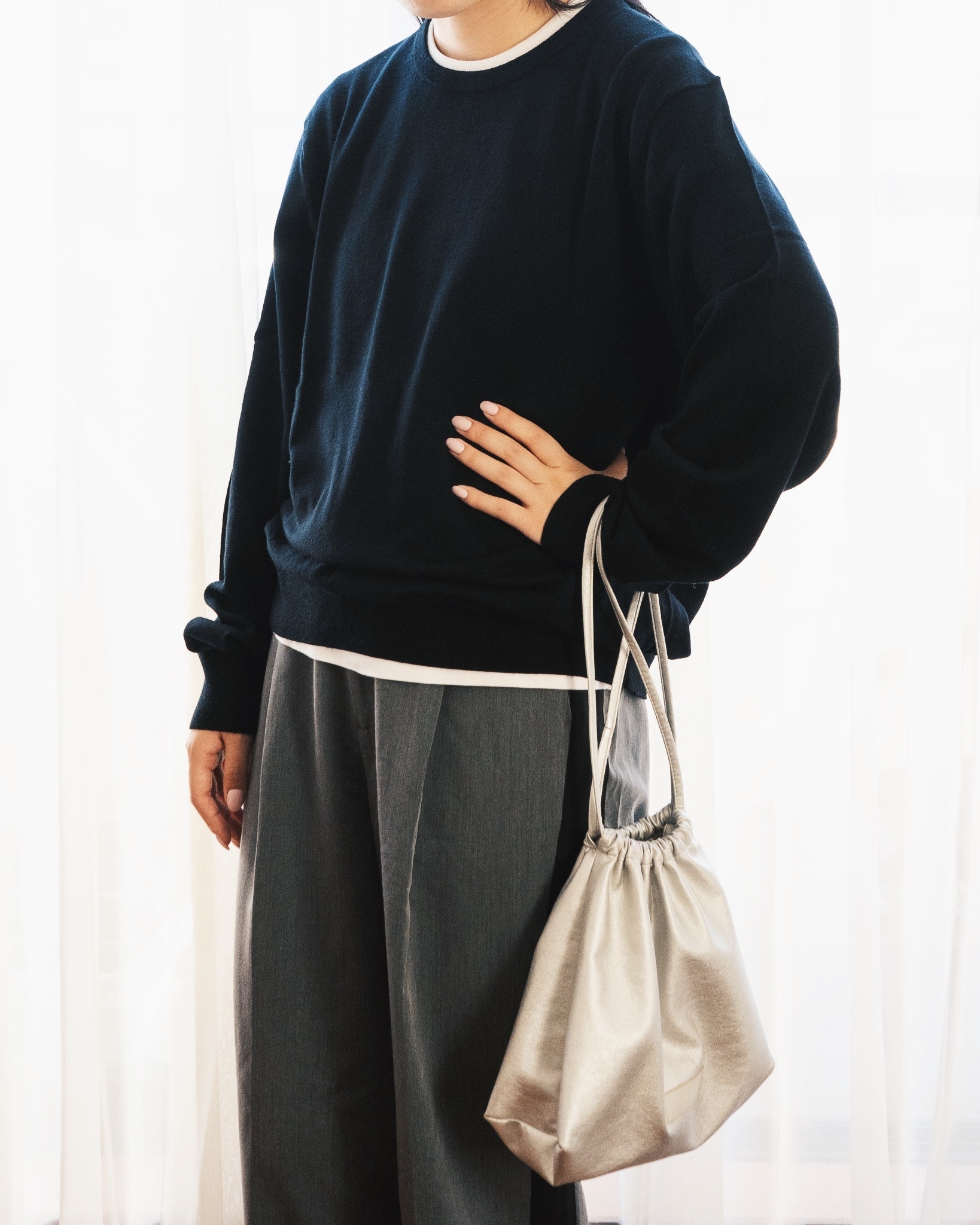 ユニクロのオススメトップス「エクストラファインメリノクルーネックセーター（長袖）」