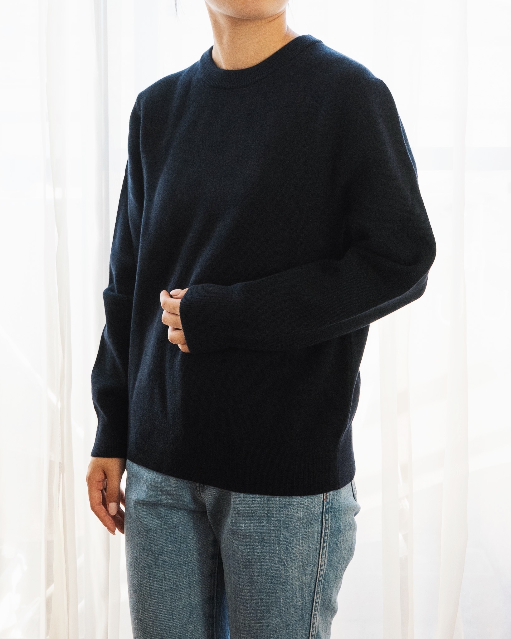 ユニクロのオススメトップス「ウォッシャブルストレッチミラノリブクルーネックセーター」