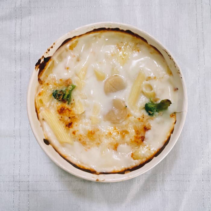 セブンのおすすめグルメ「北海道産ほたてのクリームグラタン」