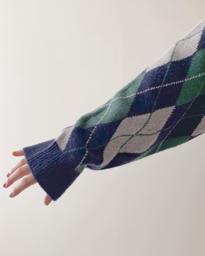 GUのオススメのカーディガン「ブラッシュドヤーンカーディガン（長袖）（アーガイル）」