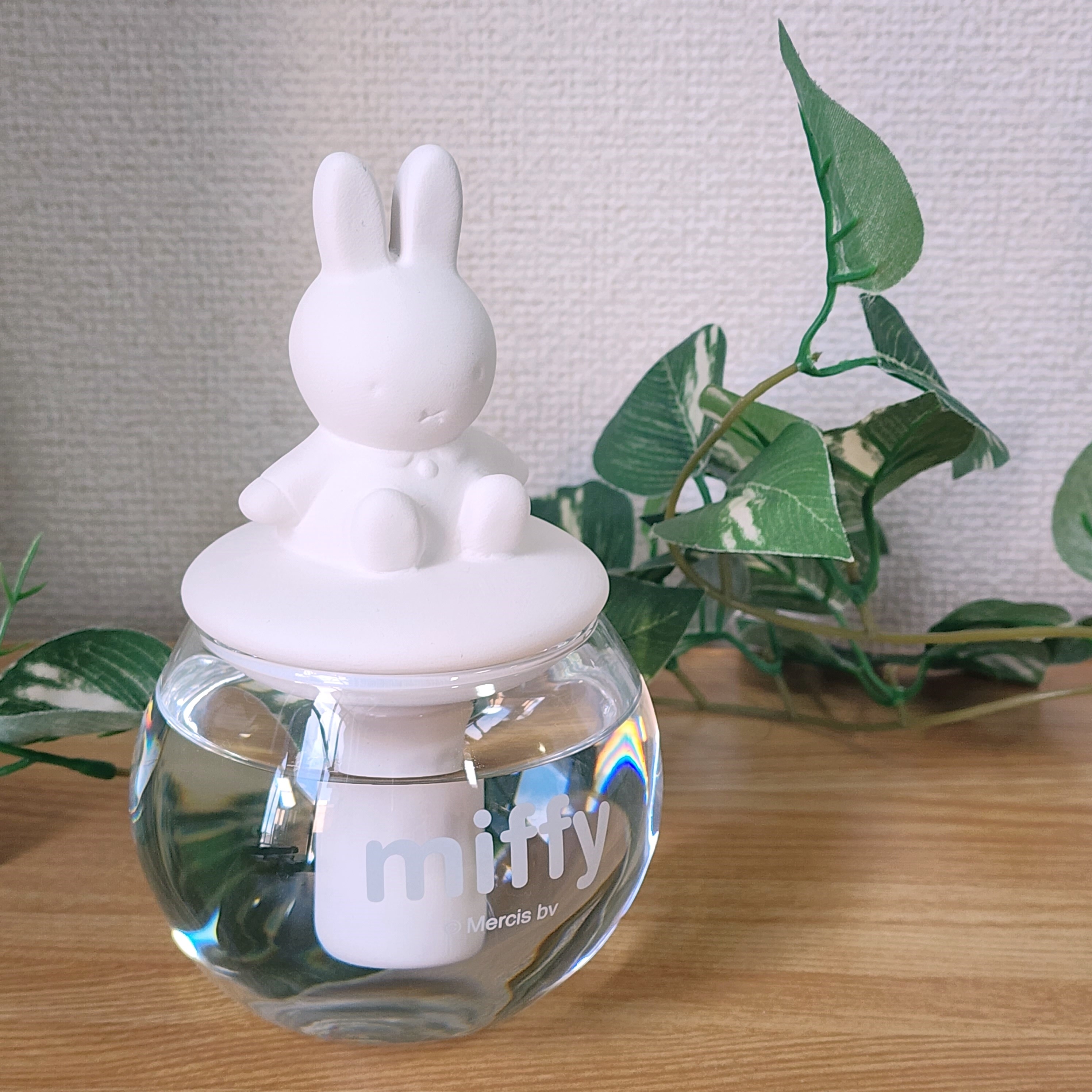 LOFT（ロフト）のおすすめ雑貨「【自然気化式】ドーム型加湿器 ミッフィー」