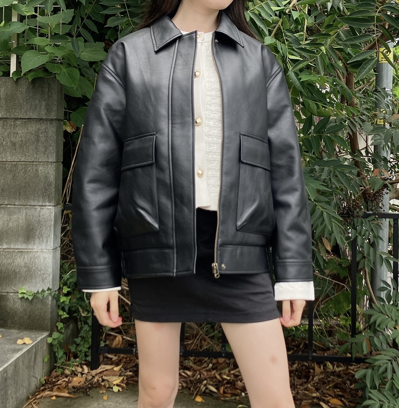 GU(ジーユー)のおすすめジャケット「フェイクレザーオーバーサイズジャケット」