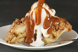 apple pie with vanilla ice cream drizzled in caramel