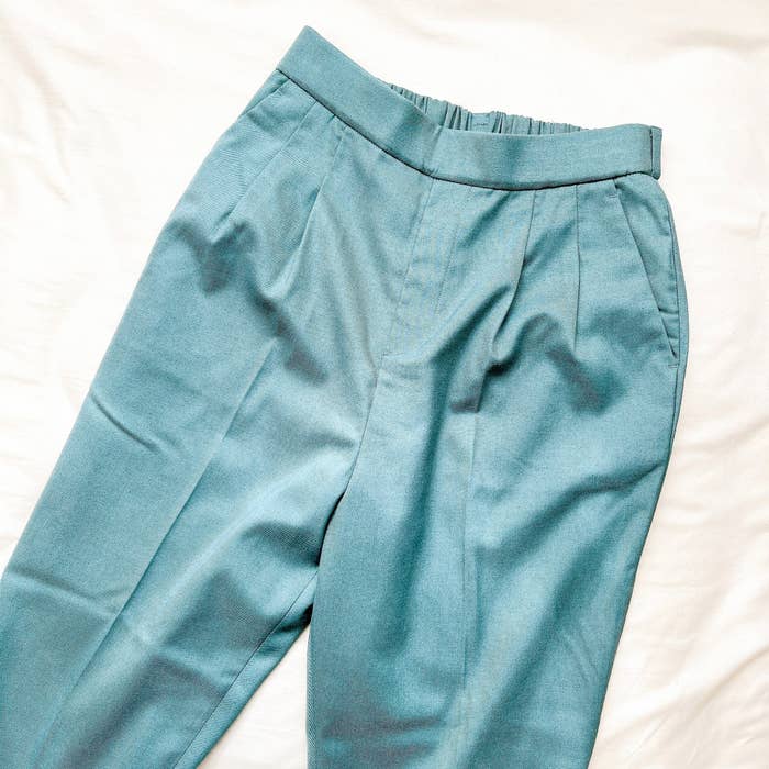 GLOBAL WORK(グローバルワーク)のオススメのパンツ「ウツクシルエットテーパードパンツ/704417」