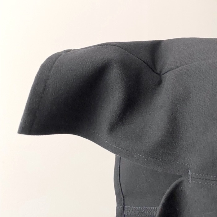 GUのオススメのパンツ「フロントスリットフレアパンツ+E」