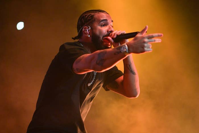 Drake performs onstage during &quot;Lil Baby &amp; Friends Birthday Celebration Concert&quot;