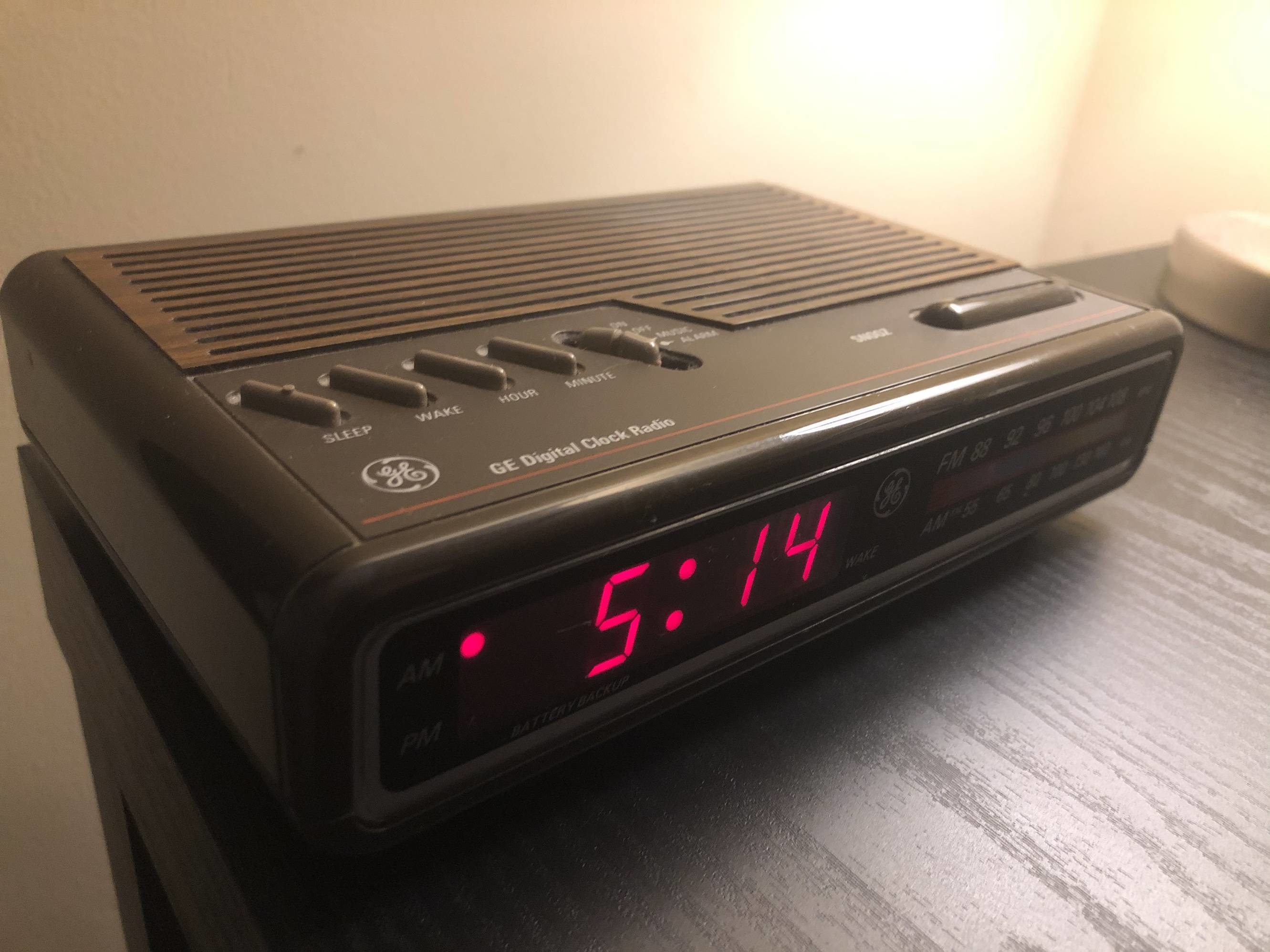 A GE digital clock radio