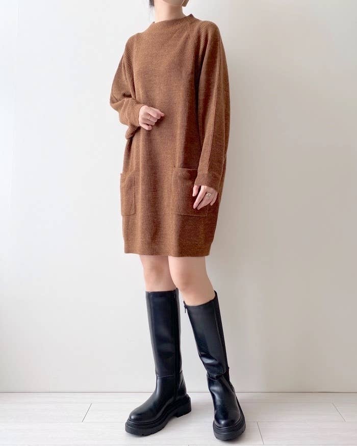 UNIQLO（ユニクロ）のオススメのワンピース「モックネックニットワンピース（長袖）」