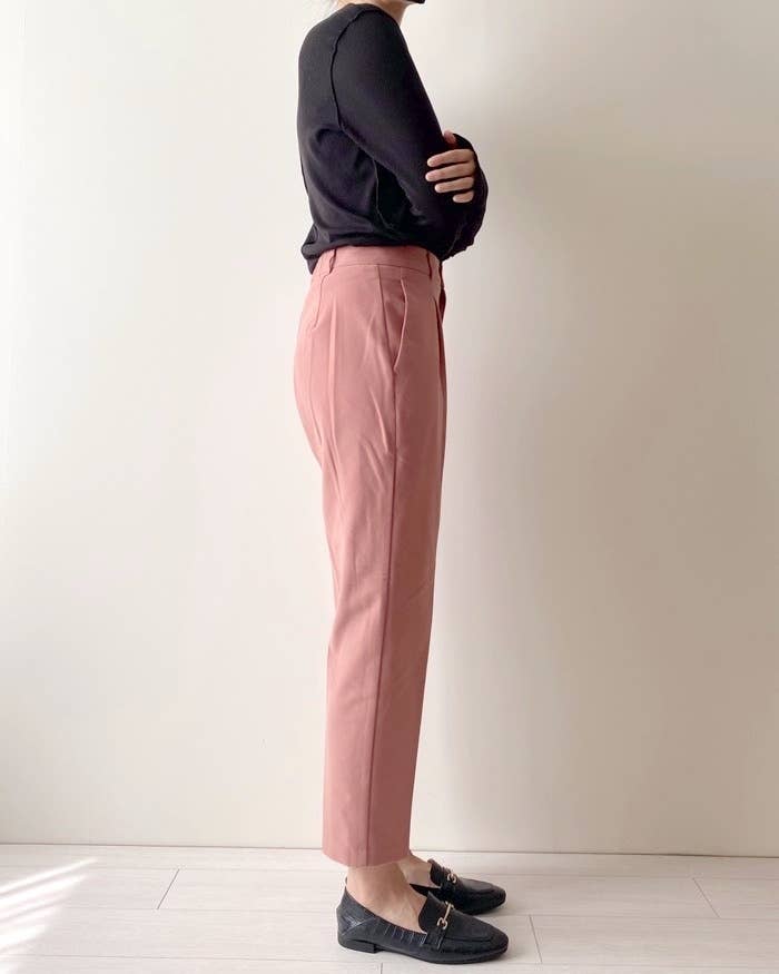 GUのオススメのパンツ「起毛タックテーパードパンツ(丈標準65.0~69.0cm)」