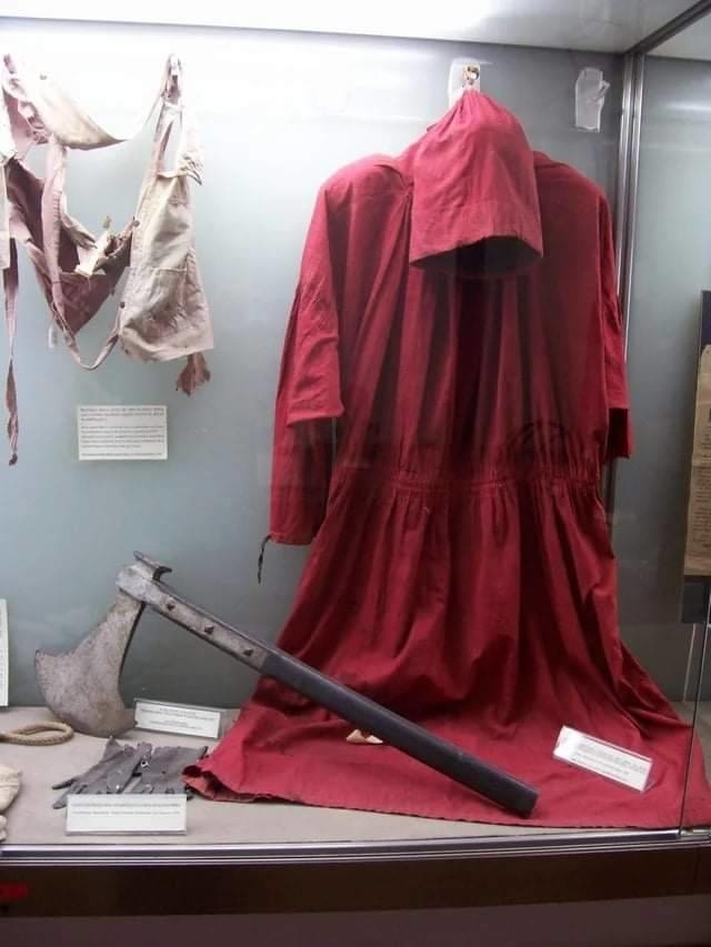 Executioner garb