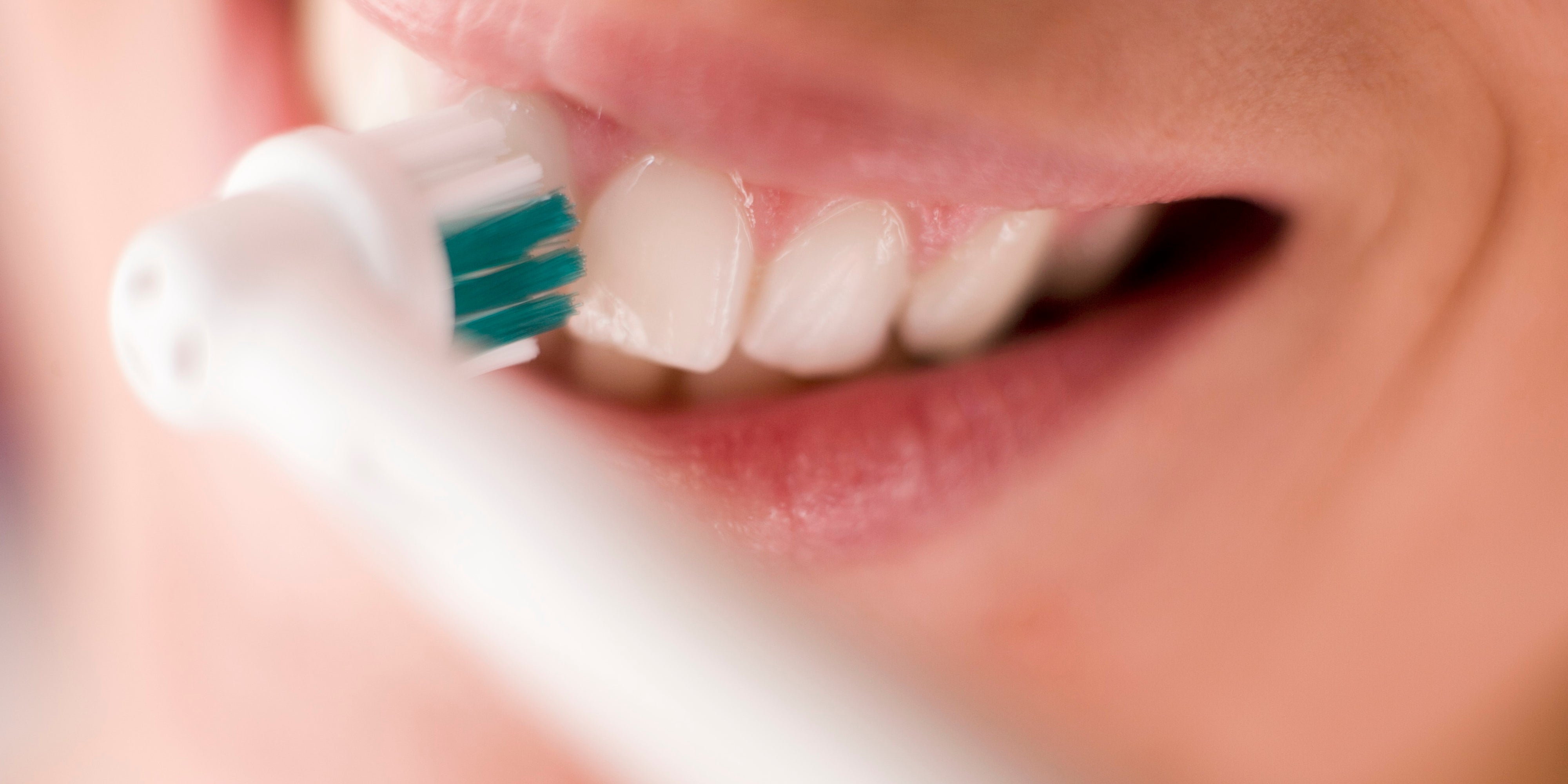 Dentists Share Top 10 Mistakes People Often Make - Vimarsana News