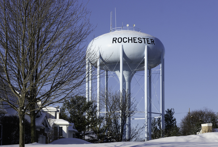 The city water tower in the midwestern city of Rochester, Michigan during winter
