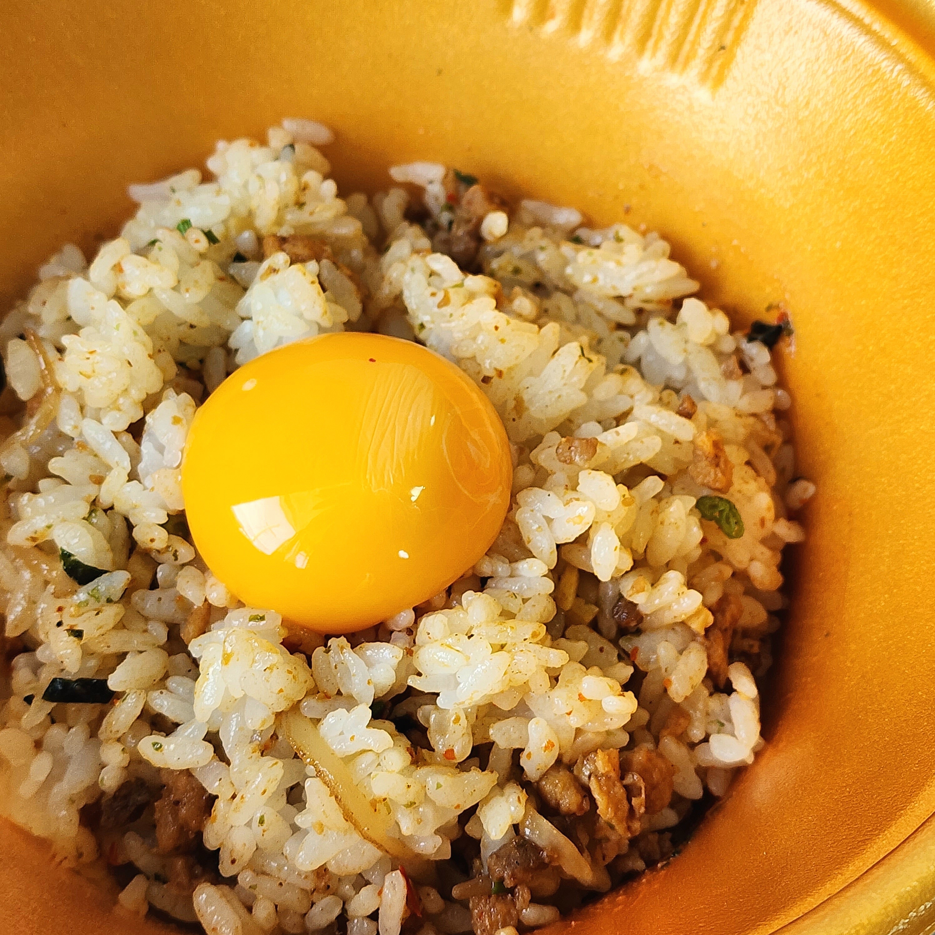 FamilyMart(ファミリーマート)のおすすめフード「麺屋こころ監修 台湾風まぜそば」