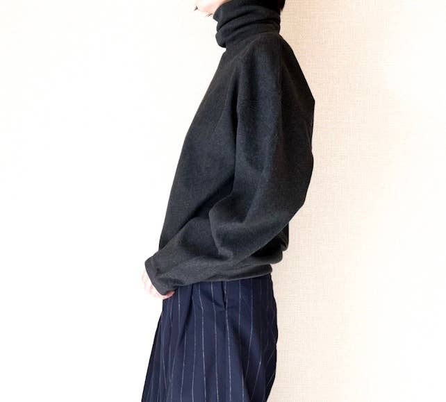 UNIQLO(ユニクロ)のオススメのトップス「ブラッシュドジャージータートルネックT(長袖)」